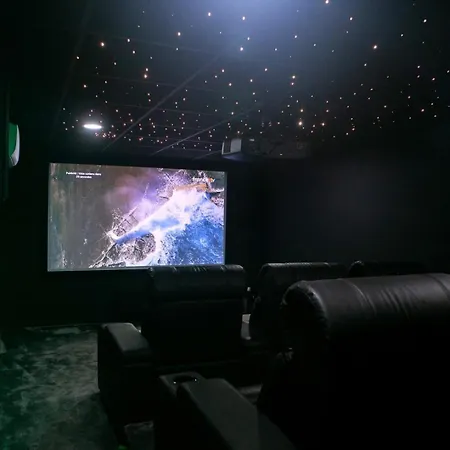 Bellevue Pool Jacuzzi Private Cinema 8 Pers Saint-Gely-du-Fesc