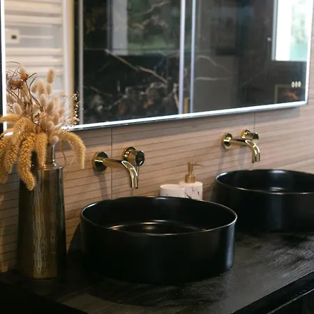 Bellevue Pool Jacuzzi Private Cinema 8 Pers Holiday home *